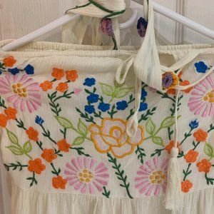 Fillyboo Gown Embroidered Floral